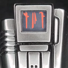 Mandoputer Display • 1.3" Color TFT • USB-C • Universal Fit Beskar Gauntlet • Show-Accurate Firmware • Customizable