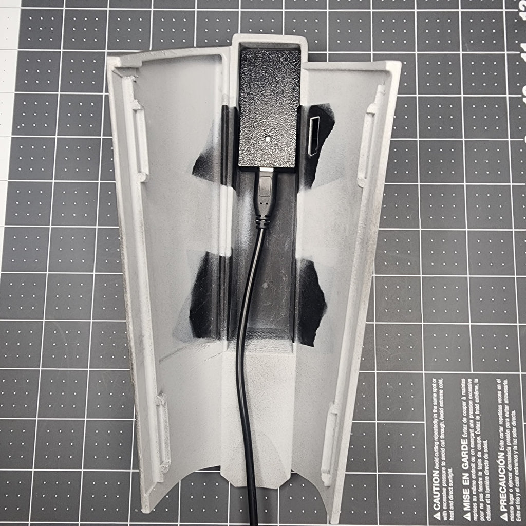 Mandoputer Display • 1.3" Color TFT • USB-C • Universal Fit Beskar Gauntlet • Show-Accurate Firmware • Customizable